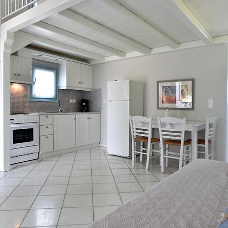 Tonia Apartments Paros 克里希阿克提 外观 照片