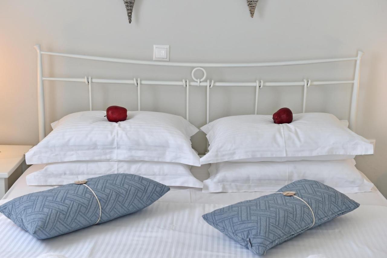 Tonia Apartments Paros 克里希阿克提 外观 照片