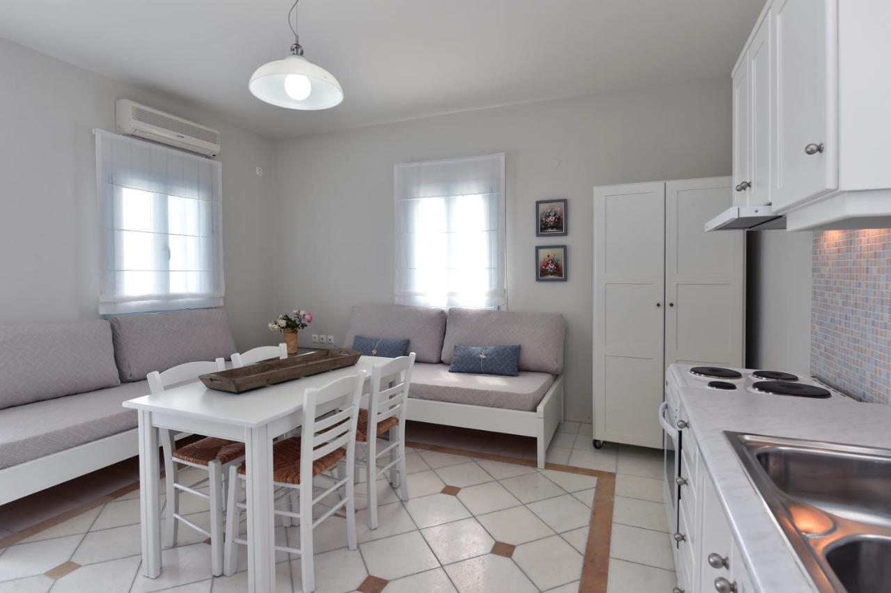 Tonia Apartments Paros 克里希阿克提 外观 照片