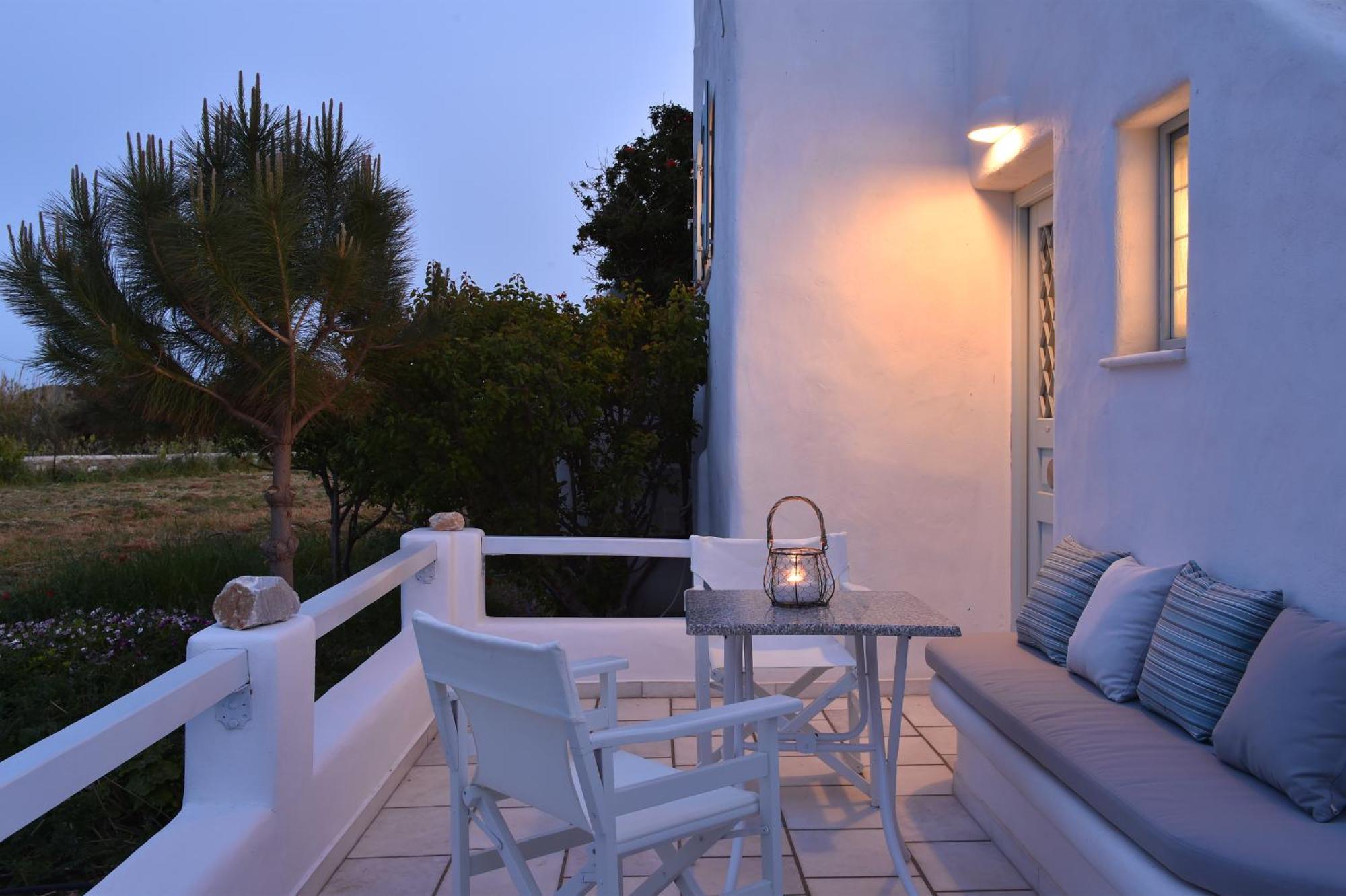 Tonia Apartments Paros 克里希阿克提 外观 照片