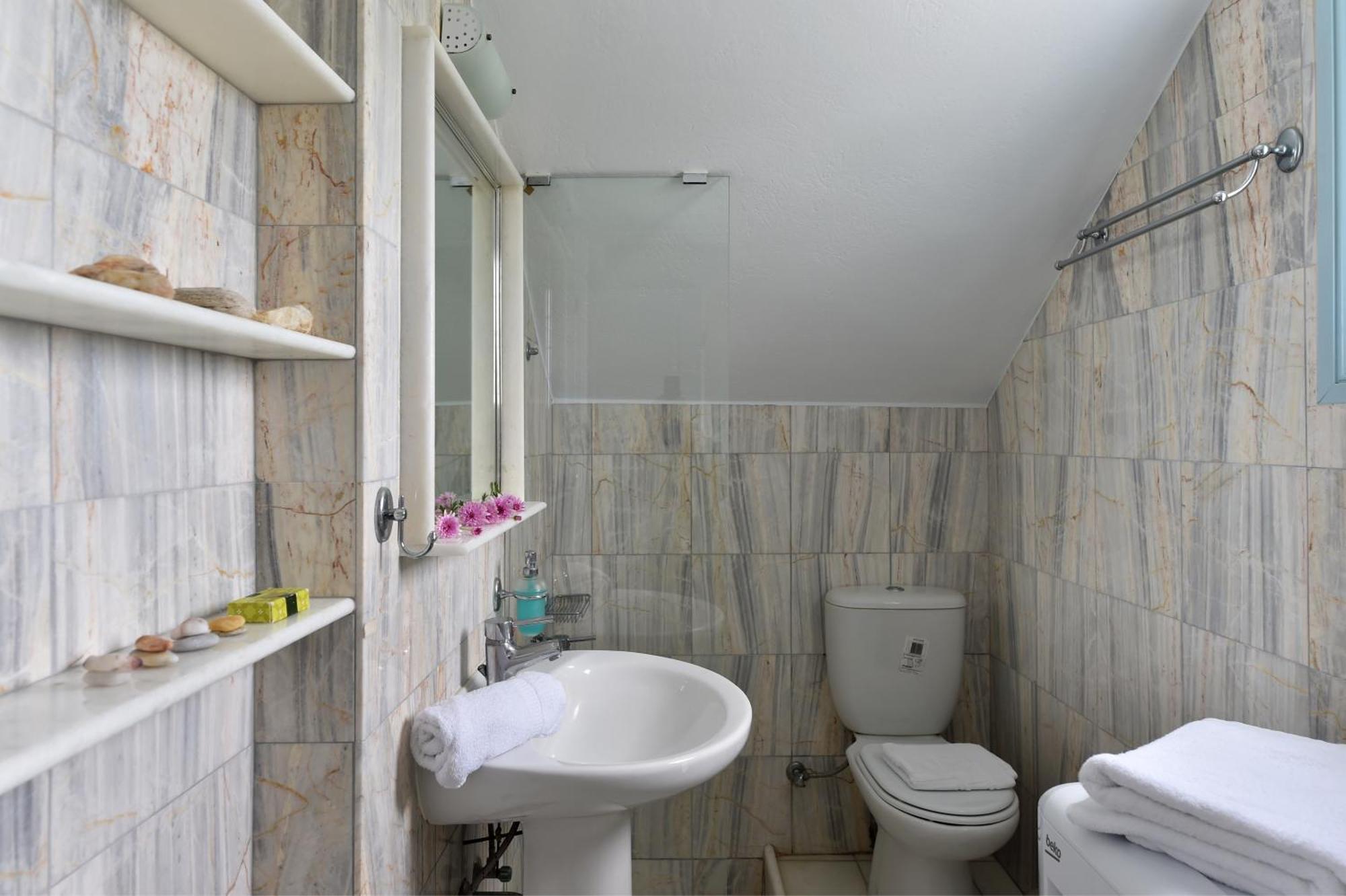 Tonia Apartments Paros 克里希阿克提 外观 照片