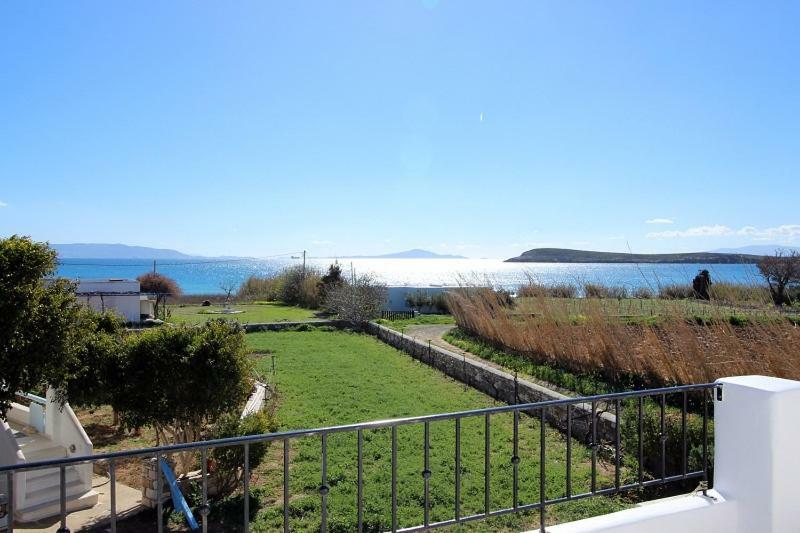 Tonia Apartments Paros 克里希阿克提 外观 照片