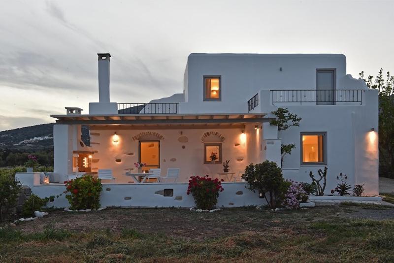 Tonia Apartments Paros 克里希阿克提 外观 照片